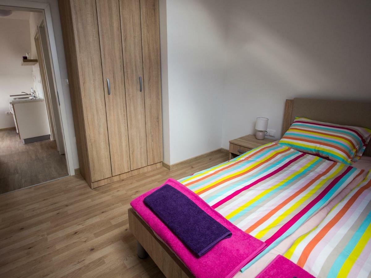 Apartment Marjetka Zirovnica Luaran gambar