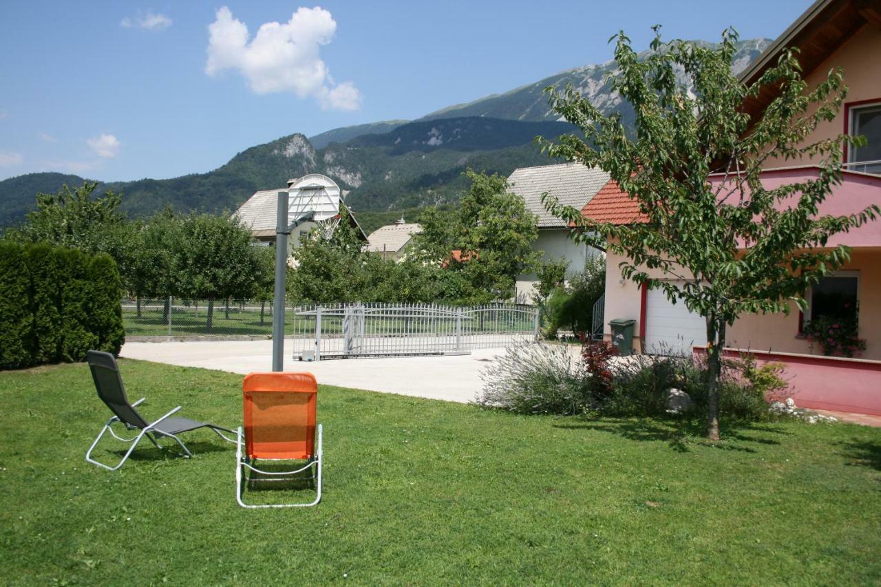 Apartment Marjetka Zirovnica Luaran gambar